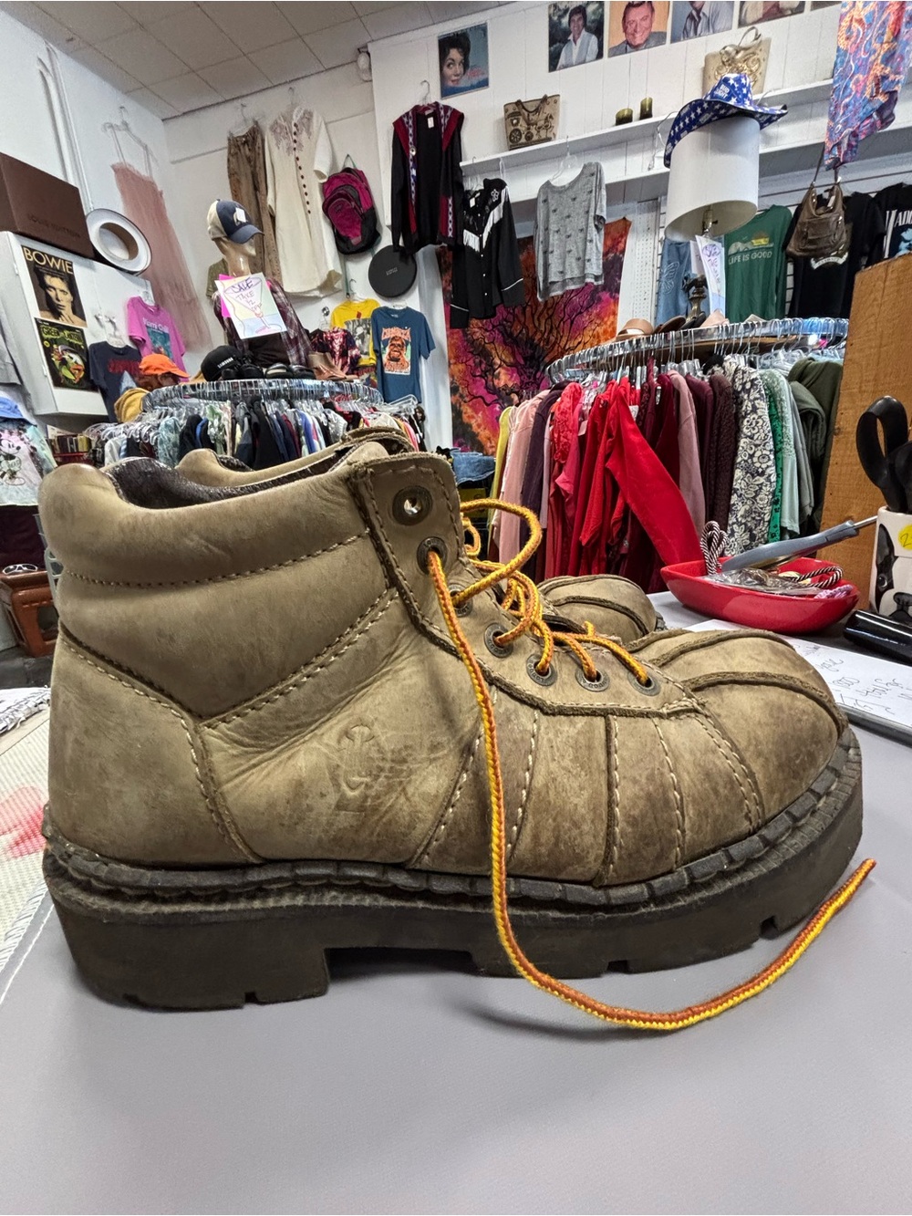 London Underground Alien Y2K  Boots - Picture 3 of 8